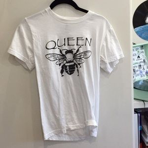 american apparel tee so comfy!